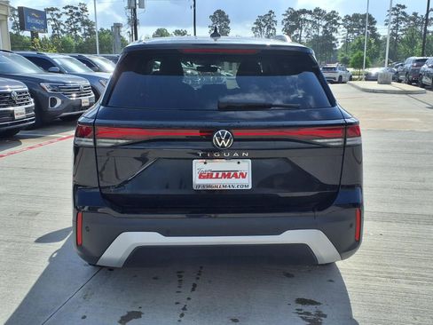 New 2026 Volkswagen Tiguan S FWD image 6