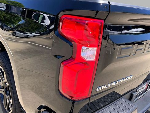 Used 2025 Chevrolet Silverado 1500 RST w/ Convenience Package II AWD/4WD image 27