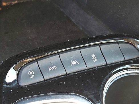 Certified 2022 Buick Encore GX Select w/ Sport Touring Package image 24