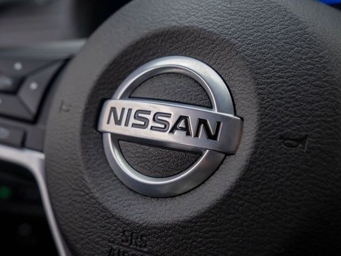 Used 2020 Nissan Sentra SV image 24