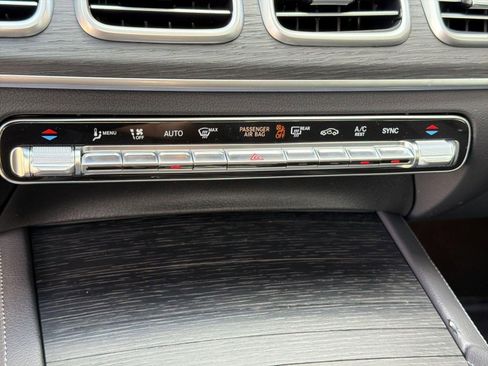New 2026 Mercedes-Benz GLE 450 4MATIC image 17
