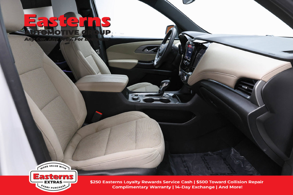 Used 2023 Chevrolet Traverse LS FWD image 22