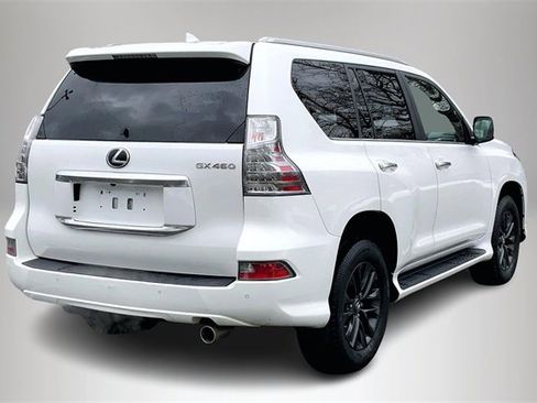 Used 2020 Lexus GX 460 Premium image 10