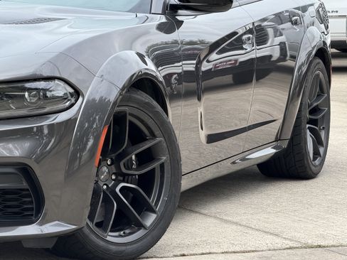 Used 2023 Dodge Charger SRT Hellcat w/ Harman/Kardon Audio Group RWD image 3