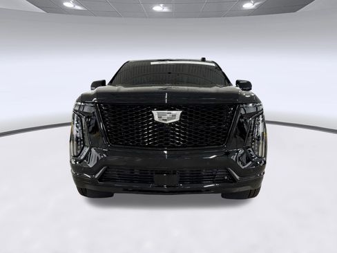 Used 2025 Cadillac Escalade ESV Sport Platinum w/ LPO, ONYX Package AWD/4WD image 6