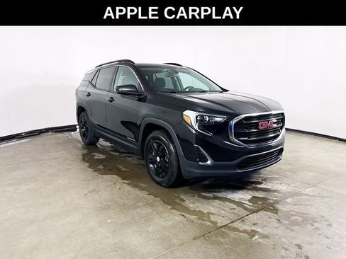 Used 2019 GMC Terrain SLE w/ Driver Convenience Package image 2