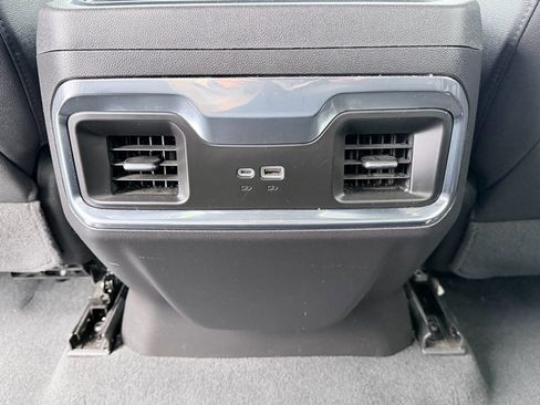 Used 2022 GMC Sierra 1500 Elevation w/ Elevation Premium Package image 27