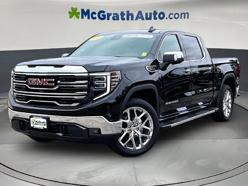 Used 2023 GMC Sierra 1500 SLT w/ SLT Premium Plus Package AWD/4WD image 3