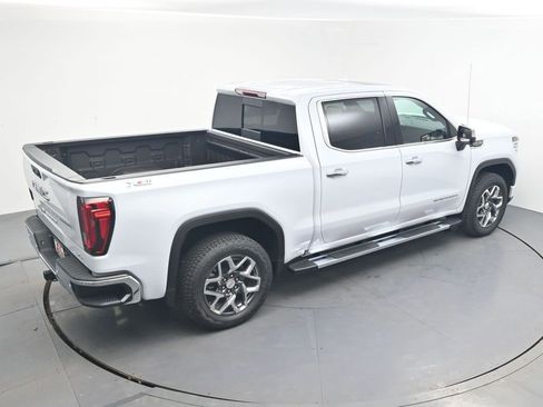 New 2026 GMC Sierra 1500 SLT w/ SLT Premium Plus Package image 5