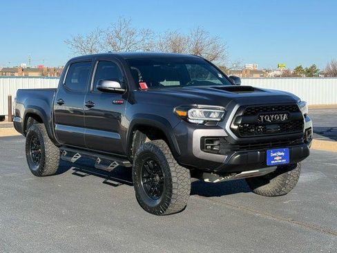 Used 2021 Toyota Tacoma TRD Pro image 1