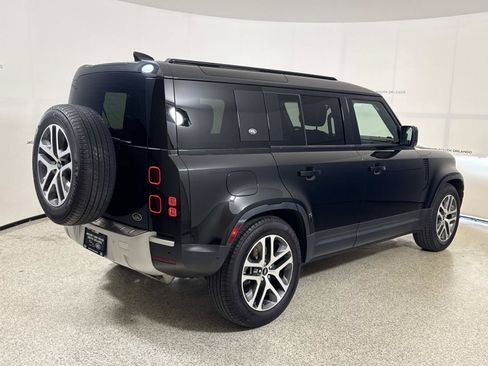 Used 2020 Land Rover Defender 110 HSE AWD/4WD image 5