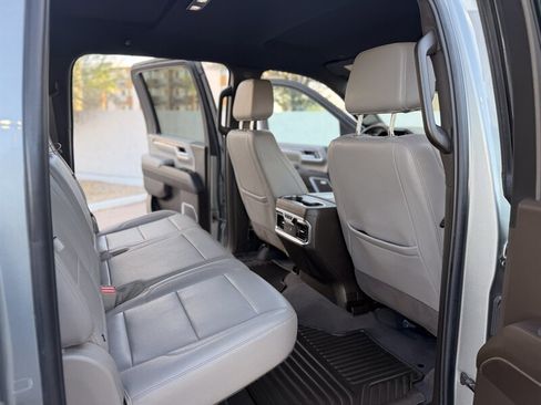 Used 2024 Chevrolet Silverado 3500 LTZ w/ LTZ Convenience Package image 28