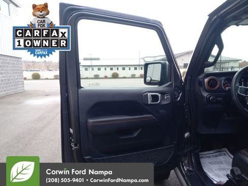 Used 2021 Jeep Gladiator Mojave image 10