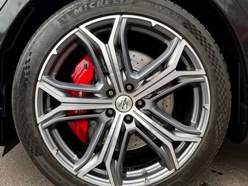 Used 2019 Maserati Levante Trofeo image 44