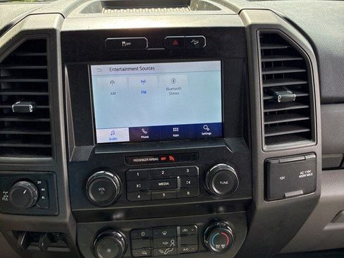 Used 2020 Ford F350 XL w/ Power Equipment Group AWD/4WD image 10