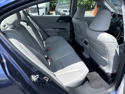 Used 2016 Honda Accord EX-L image 11