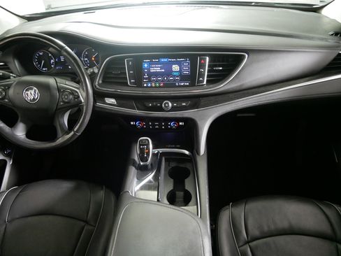 Used 2021 Buick Enclave Avenir w/ Avenir Technology Package AWD/4WD image 10