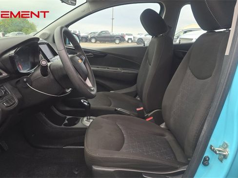 Used 2021 Chevrolet Spark LT image 9