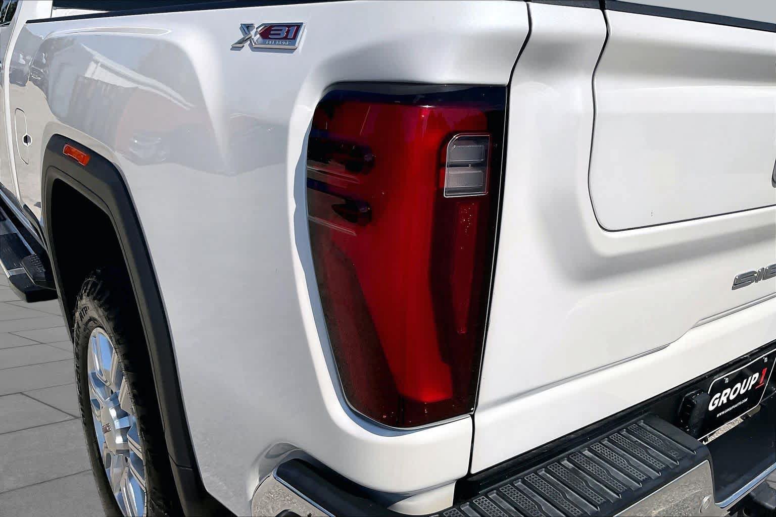 Used 2024 GMC Sierra 2500 SLT w/ Texas SLT Premium Package AWD/4WD image 29