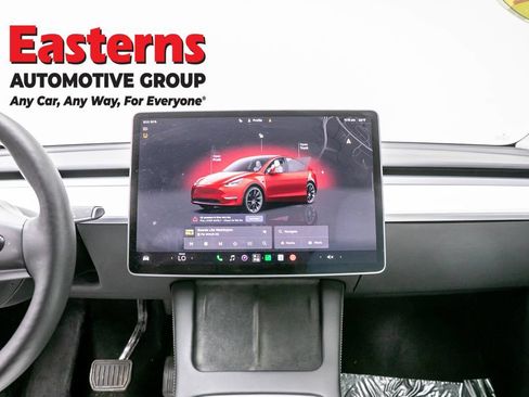 Used 2023 Tesla Model Y Long Range AWD/4WD image 18