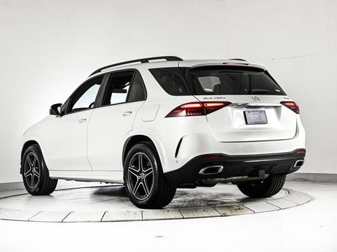 Certified 2024 Mercedes-Benz GLE 450e 4MATIC image 8