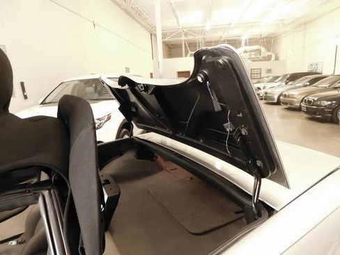 Used 2001 Chevrolet Corvette w/ Preferred Equipment Group2 image 36