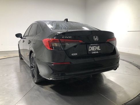 Used 2024 Honda Civic Sport image 5