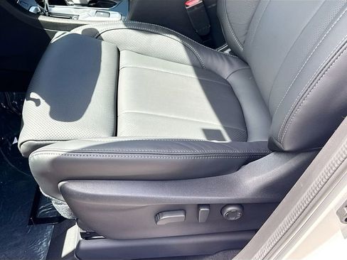 New 2026 Subaru Ascent Limited AWD/4WD image 18