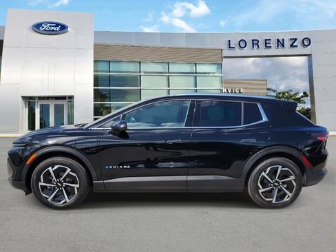 Used 2026 Chevrolet Equinox EV LT FWD image 8