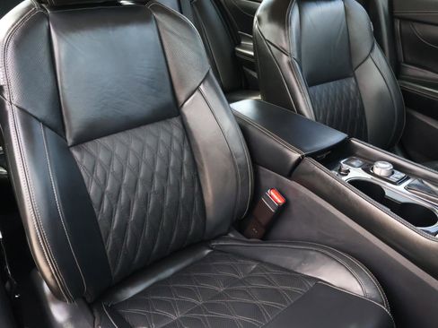 Used 2023 Nissan Maxima Platinum w/ Sport Mat Group image 18