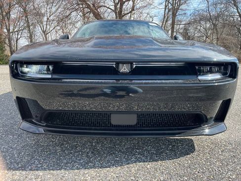 New 2025 Dodge Charger R/T w/ Quick Order Package 25M R/T image 2