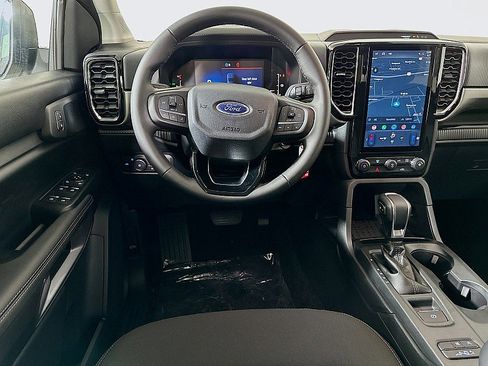 New 2025 Ford Ranger XLT w/ FX4 Off-Road Package image 10