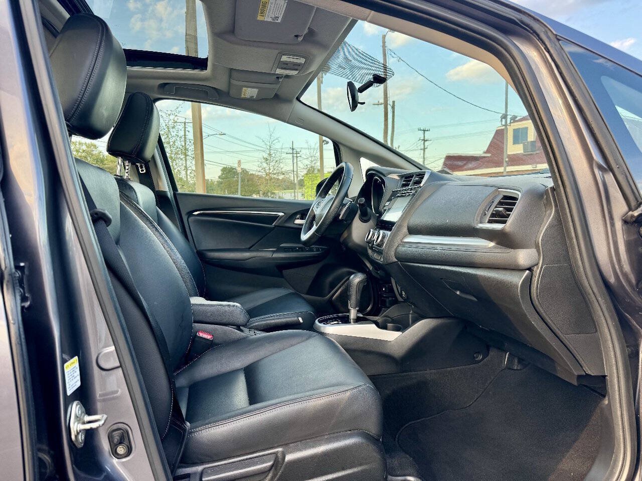 Used 2015 Honda Fit EX image 11