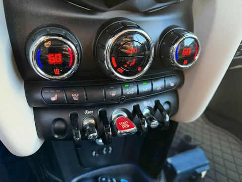 Used 2016 MINI Cooper S image 37