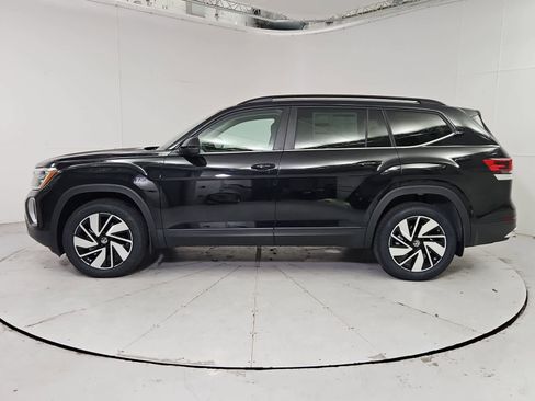 New 2026 Volkswagen Atlas SE AWD/4WD image 3