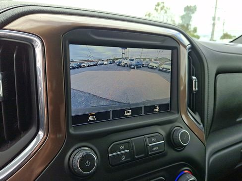 Certified 2022 Chevrolet Silverado 1500 High Country image 16