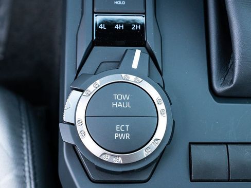 New 2025 Toyota Tacoma SR5 image 24