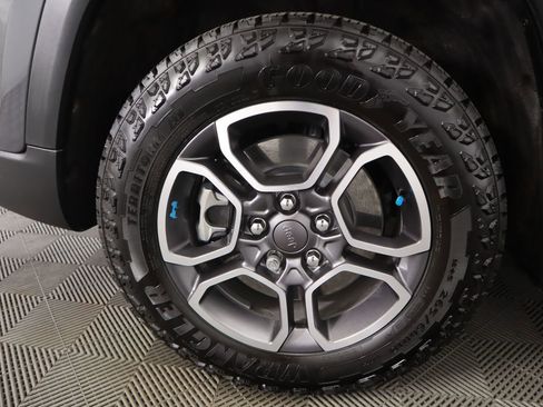 Used 2022 Jeep Grand Cherokee Trailhawk w/ Advanced Protech Group II image 33