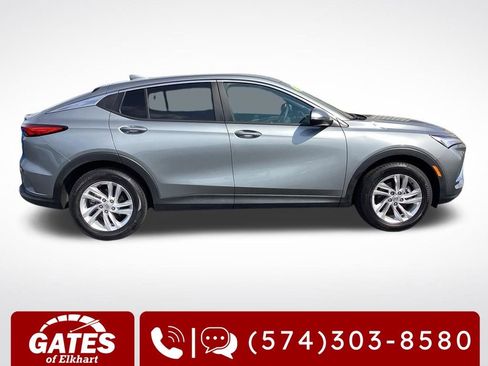 Used 2025 Buick Envista Preferred FWD image 9