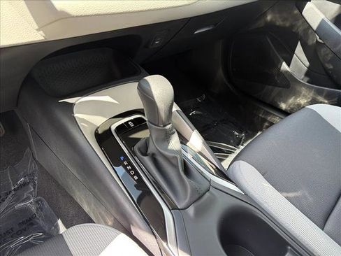 New 2026 Toyota Corolla LE FWD image 18
