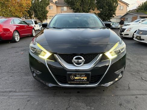 Used 2017 Nissan Maxima 3.5 SV image 2