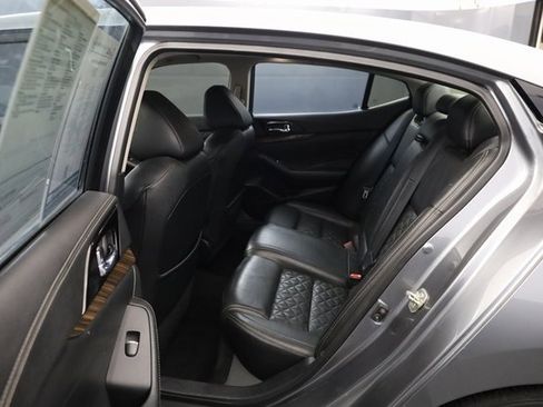 Used 2016 Nissan Maxima Platinum image 25