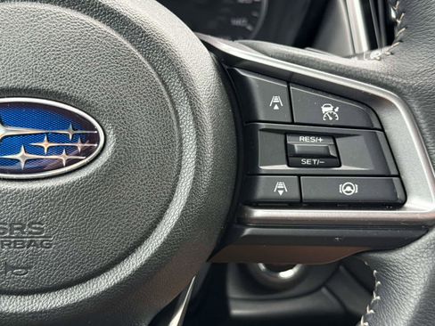Certified 2025 Subaru Outback Premium AWD/4WD image 14