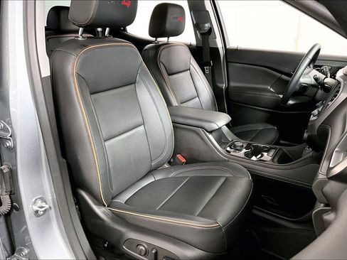 Used 2023 GMC Acadia AT4 w/ Technology Package image 7