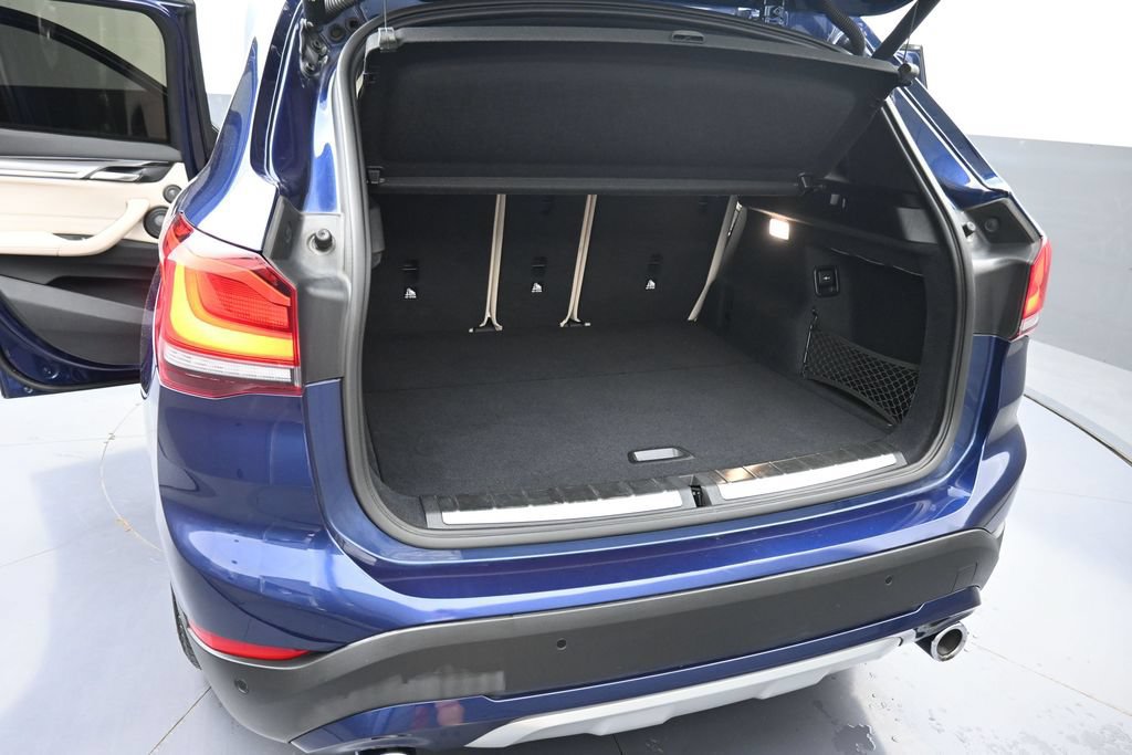 Used 2020 BMW X1 sDrive28i w/ Premium Package FWD image 17