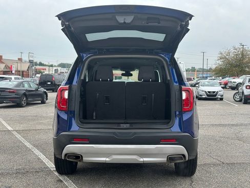 Used 2023 GMC Acadia SLT image 14