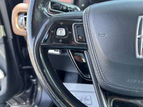 Used 2020 Lincoln Aviator Reserve w/ Equipment Group 201A image 30