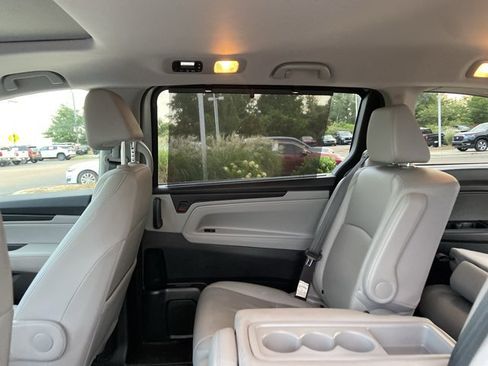 Used 2021 Honda Odyssey EX-L image 47