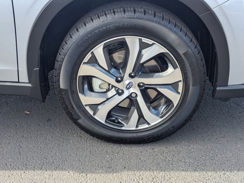 Certified 2022 Subaru Outback Limited w/ Popular Package #2 image 9