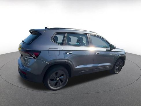 Used 2026 Volkswagen Taos S FWD image 11